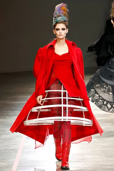 Look 22